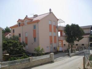 Apartments with a parking space Srima - Vodice, Vodice - 21488 