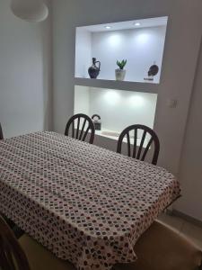 Apartments by the sea Kastel Luksic, Kastela - 22651