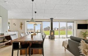 Three-Bedroom Holiday Home In Haderslev