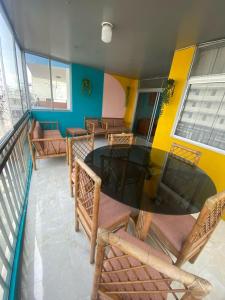 Hemingway Salinas Apartment