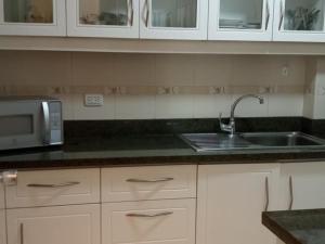 Hemingway Salinas Apartment