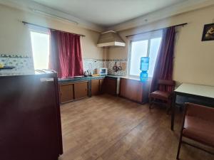 2BR Apartment near Thamel w Free Wi-Fi & Private Bath