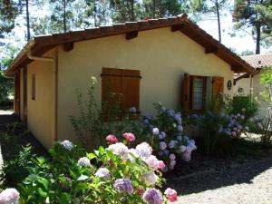 Villas Villa T4 avec 3 Chambres, Terrasse, et Proche de l'Ocean – Animaux Acceptes - FR-1-379-145 : photos des chambres