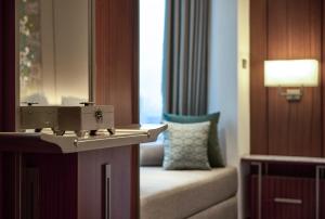 Phòng 4 giường đơn Hướng phố (2 Twin Beds with City View)