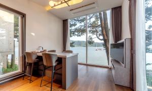 Goseong hansan marina