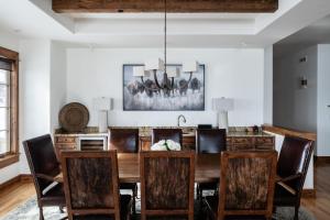 Luxury Suite 6A by Moonlight Basin Lodging