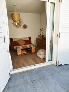 Charmant T2 terrasse, bord de mer