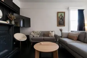 Ohio House - Kings Park