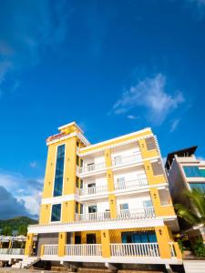 Sunlight Hotel Coron