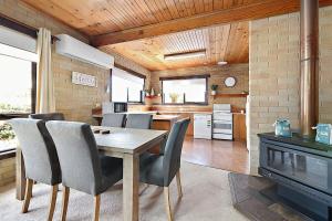 Hook Wine & Sinker Retreat