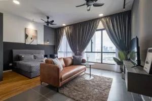 Studio Modern Luxury Infinity Pool YouTube Netflix - 甲洞