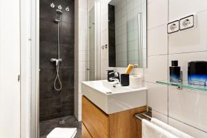 Lodging Apartments Almirall Beach 22