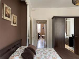 Appartements Vue exceptionnelle Jacques Coeur / 4 personnes : photos des chambres