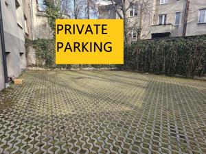 URABN APARTMENTS Studio with garden No 2A Chorzów Katowice FREE PRIVATE PARKING, Self CHECK-IN