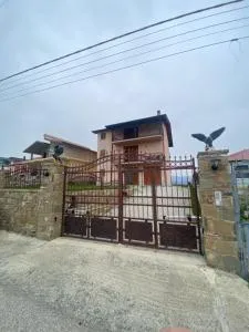 Belvedere House - Lalëz