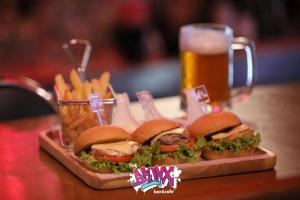 Manhattan Hotel Bangkok