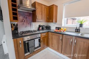 The Catalina Breeze by Grandeur Property