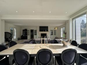 Maisons de vacances Le Domaine des 24 Heures Piscine 8pers : photos des chambres