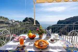 Ferriere Apartment - Scala