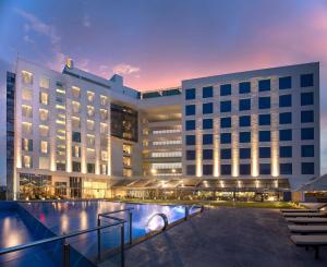 O by Tamara, Trivandrum