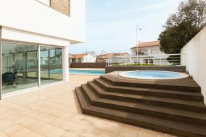 Golden Terrace Delight