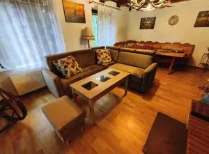 Heniowy Domek - Kolonia Rybacka