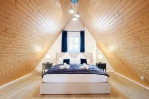 NEU Deluxe Suite Münsterblick, Maisonette, Kingsize Bett, Küche, Netflix, Aussicht, E-Kamin - Obermumpf