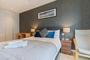 Elegant 2BR flat on 20th floor near many attractions