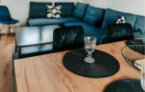 Cozy Home In Male Gacno