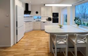 2 Bedroom Amazing Home In Kumla