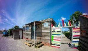 Chalet Valentina directly on the Lauwersmeer - Oostmahorn