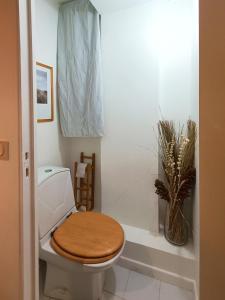 Peaceful apartment with private garden