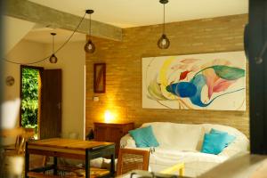 Conforto na Praia do Puruba - 5 quartos, completa, 200m do mar