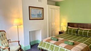 Westminster Apartment