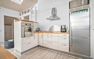 Amazing Home In Juelsminde With Kitchen