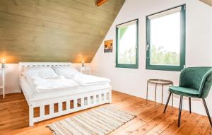 2 Bedroom Awesome Home In Rowy