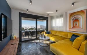 Gorgeous Home In Novalja With Wifi 