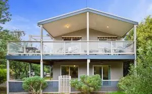 Anglesea's Hidden Riverside Gem by Ready Set Stay - Winchelsea