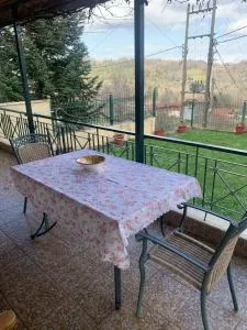 Lake Stories - Mayírou