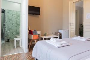 Tra lEtna e il mare via Oberdan