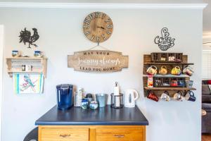 Songbird Haven Cozy Country Getaway