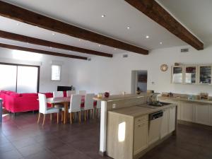 Villas Spacieuse villa a St Cyprien pour 15 : photos des chambres