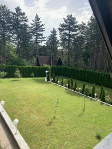 GREEN ViEW APARTMENTS