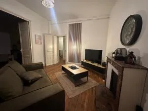 Appartement F4 centre Moulins - 穆兰 Appartement F4 centre Moulins - 穆兰