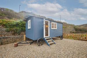 Host & Stay - The Lobster Pot