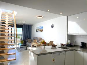 Lujoso Ático en Flamenca Village!