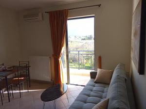 Alkioni Suites, beachfront, with mountain view