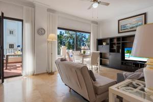1 Bedroom Apartment in Andalucía del Mar - Puerto Banús