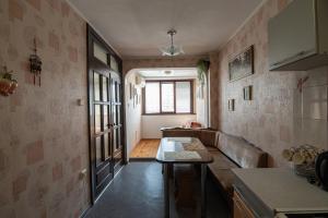 Героїв Дніпра, 53, 3-й поверх, квартира біля пляжу Живчик