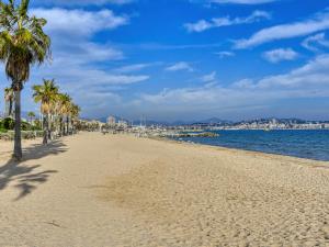 Appartements Apartment Le Mediterranee-1 by Interhome : photos des chambres